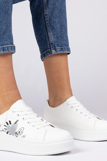 Baskets blanches pour...