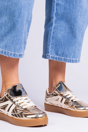 Baskets dorées vernies pour femmes Keyla