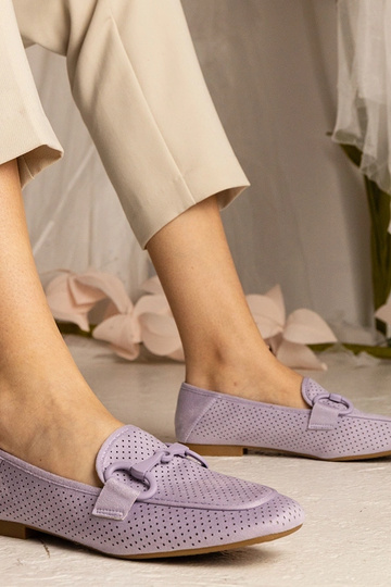 Mocassins aérés pour femmes avec décoration violette Mensory
