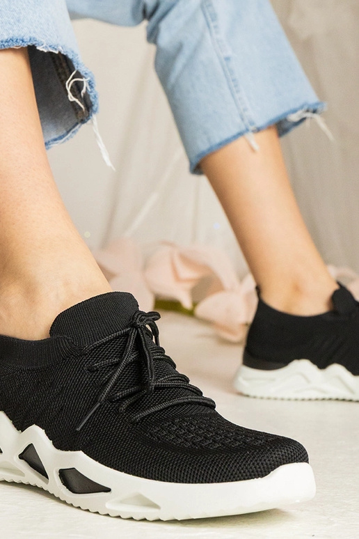 Baskets noires avec tige en... Baskets noires avec tige en...