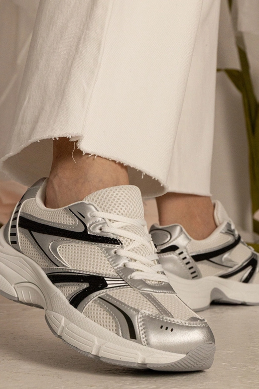 Baskets argentées pour femmes... Baskets argentées pour femmes...