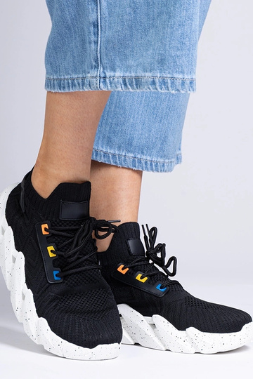 Baskets sportives noires... 2