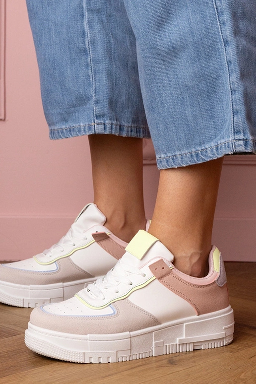 Baskets blanches et grises pour...