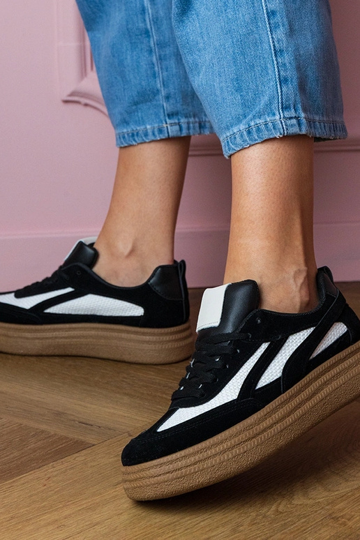 Kamela baskets noires à plateforme... Kamela baskets noires à plateforme...