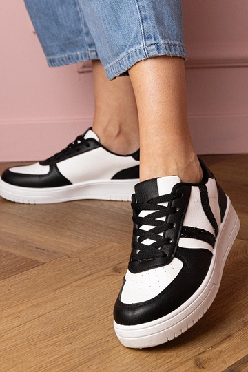 Blona chaussures de sport noires avec ornements en paillettes 2