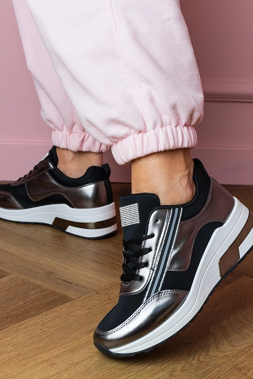 Baskets de sport pour femmes noires...