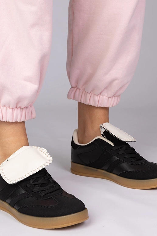 Baskets noires pour femmes, « Lukka »