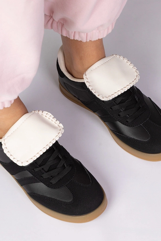 Baskets noires pour femmes, « Lukka »