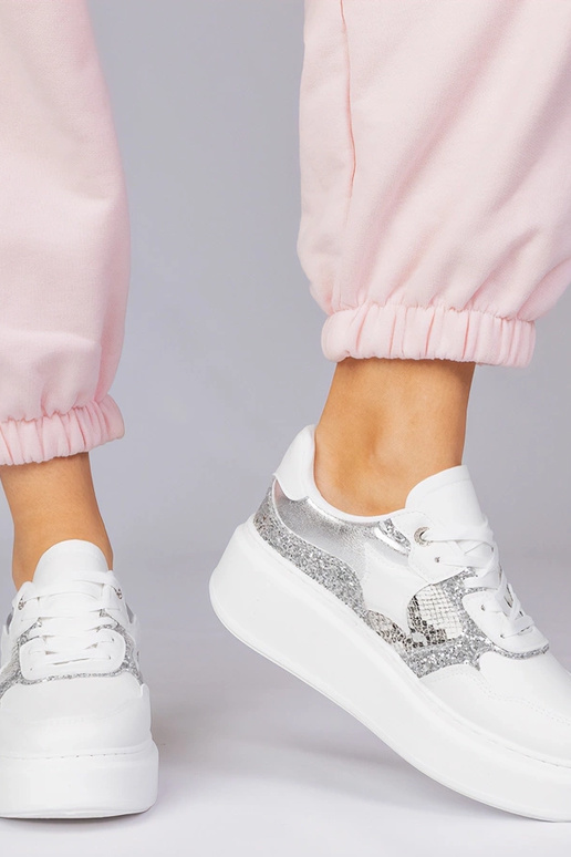 Baskets blanches avec paillettes et...