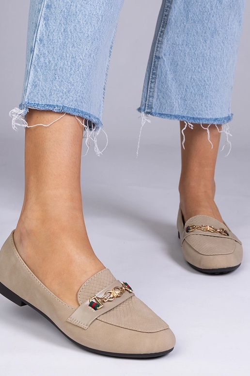 Mocassins mats marron avec décoration...