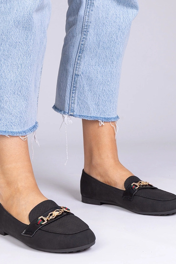 Mocassins noirs en suède synthétique avec décoration dorée, "Daliana"