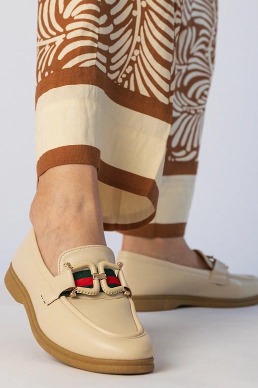 Mocassins crémeux en simili cuir avec...