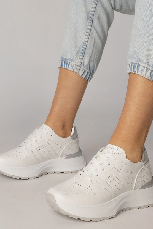 Baskets de sport blanches avec insert...