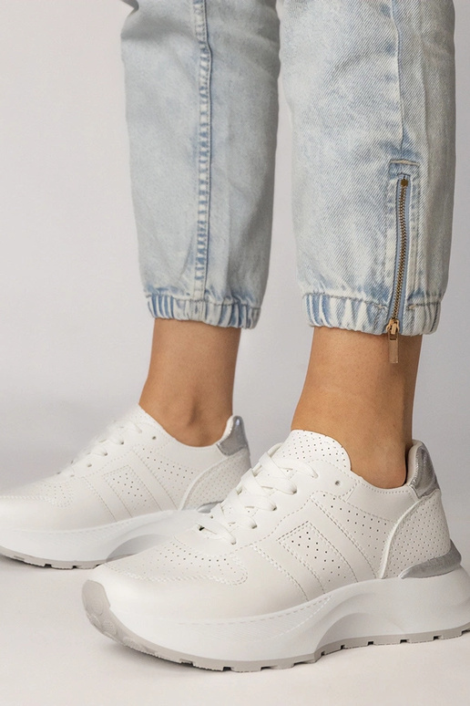 Baskets de sport blanches avec insert...