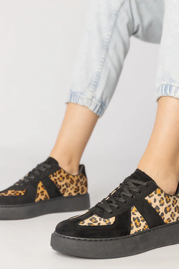 Baskets de sport noires à motif panthère, « Toris » 2