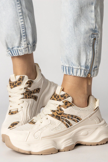 Baskets de sport sable pour femmes avec insert panthère, « Sandra » 2
