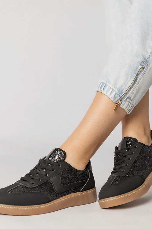 Baskets de sport noires pour femmes...