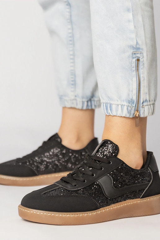 Baskets de sport noires pour femmes...