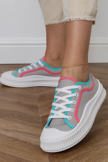 Baskets grises à plateforme... 2