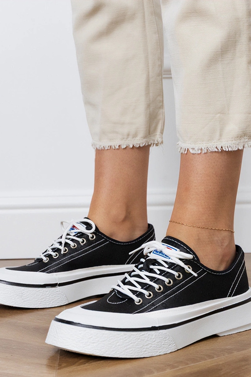 Baskets noires à plateforme pour...