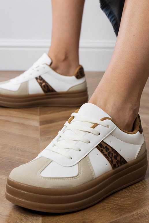 Baskets à motif panthère pour femmes... Baskets à motif panthère pour femmes...