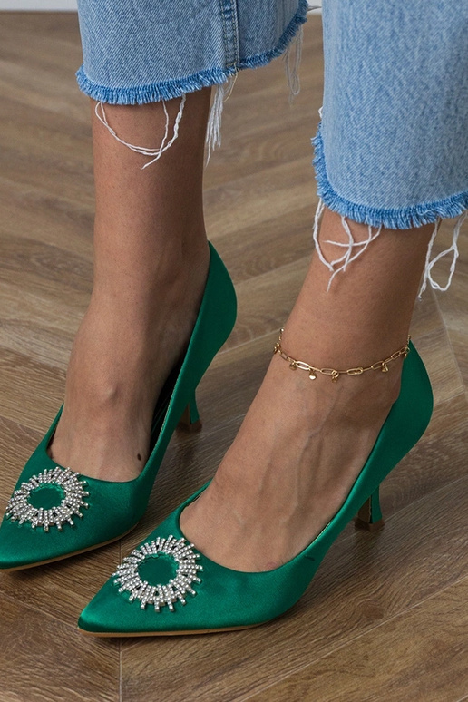 Sandales en soie vertes avec zircon...