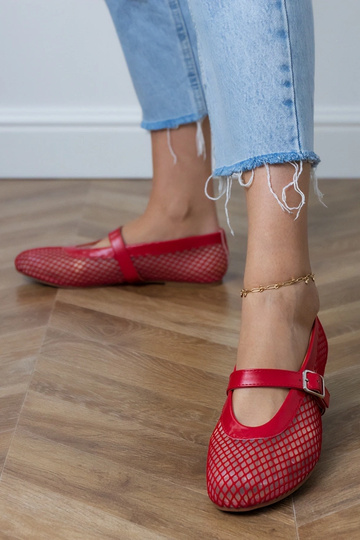 Ballerines en filet rouges... 2