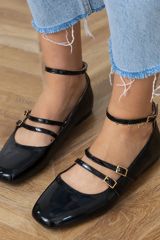 Ballerines vernies noires avec... Ballerines vernies noires avec...