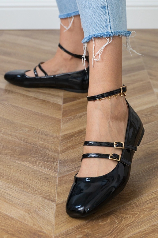 Ballerines vernies noires avec... Ballerines vernies noires avec...