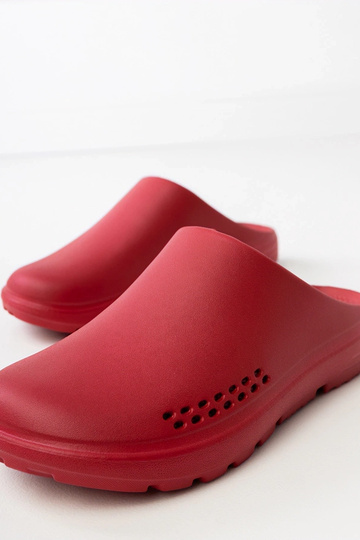 Chaussons rouges pour... 2