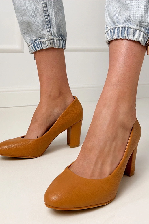 Sandales classiques marron à talon...