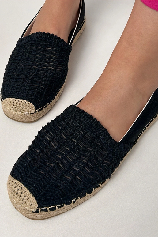 Espadrilles noires ajourées sur...