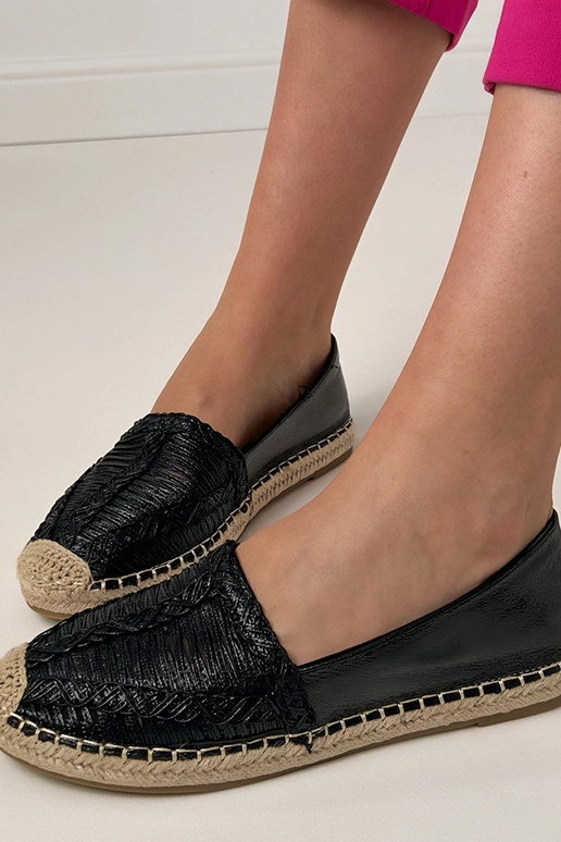 Espadrilles ajourées noires sur...