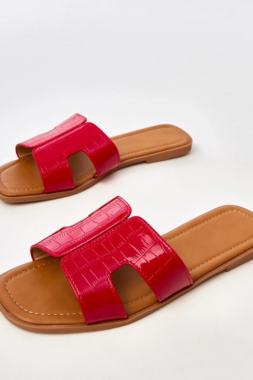 Chaussons rouges à semelle plate avec...