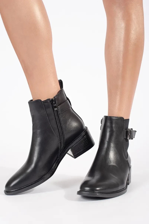 Chaussures modèle classique de...