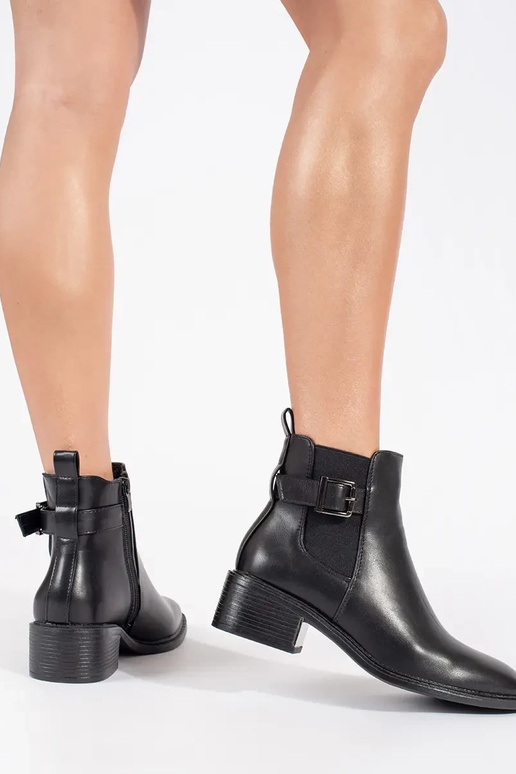 Chaussures modèle classique de...