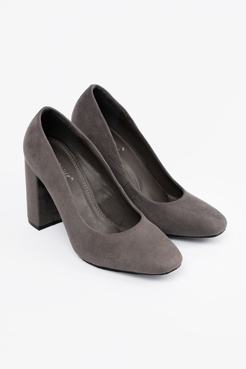 Escarpins en daim gris 2