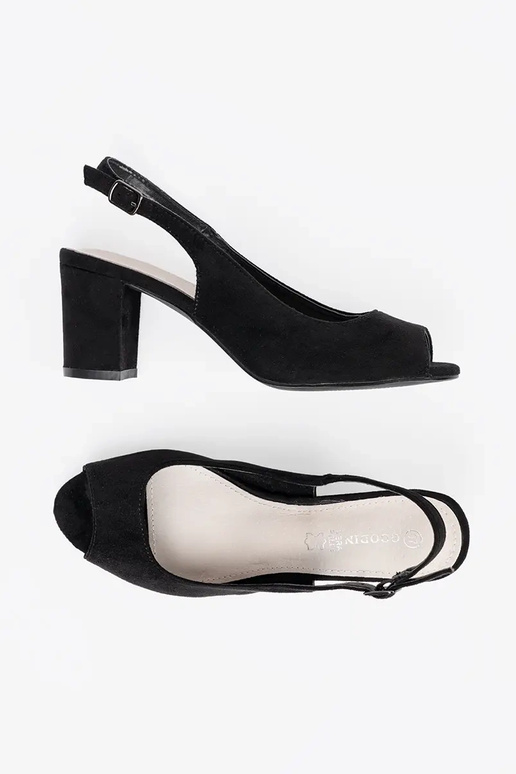 Sandales en daim avec talons