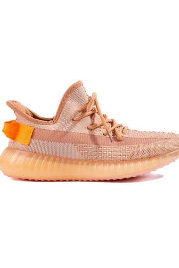 Chaussures modèle Shelovet...