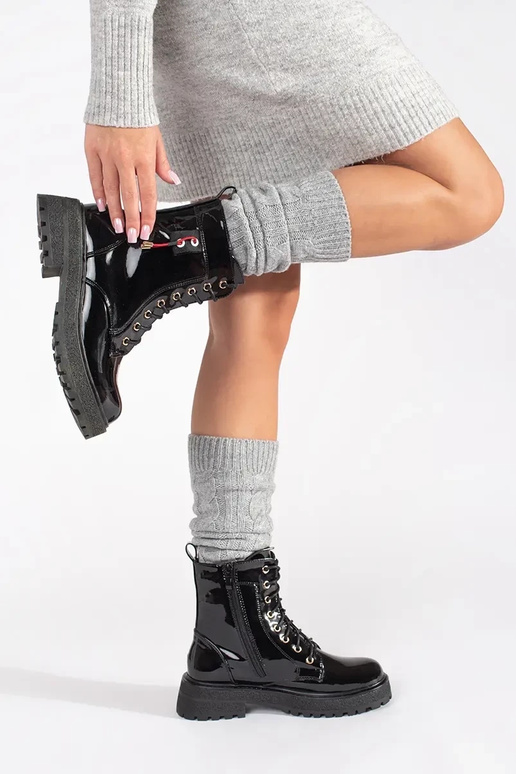 Chaussures vernies à lacets noires Chaussures vernies à lacets noires