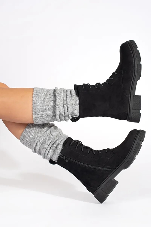 Chaussures en daim femme avec lacets Chaussures en daim femme avec lacets