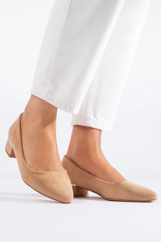 Talons hauts modèle classique...