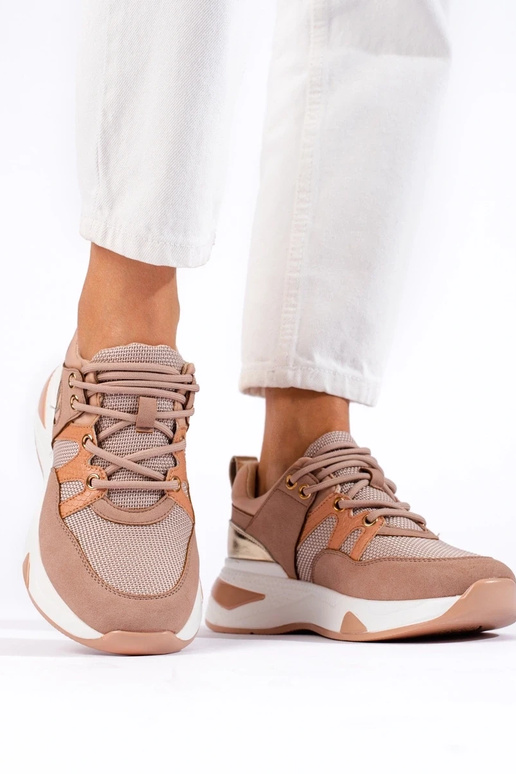 Baskets modèle chaussures Vinceza...