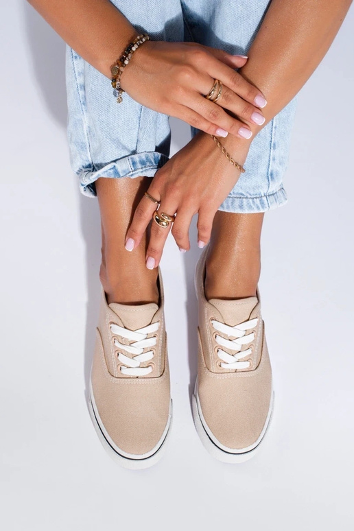 Chaussures de modèle de sport...