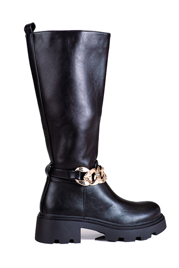 Chaussures longues avec...
