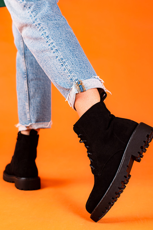 Chaussures en daim noires pour femme