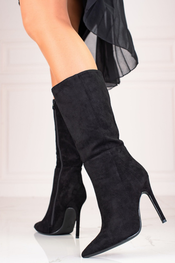 Bottes noires à talons hauts 2