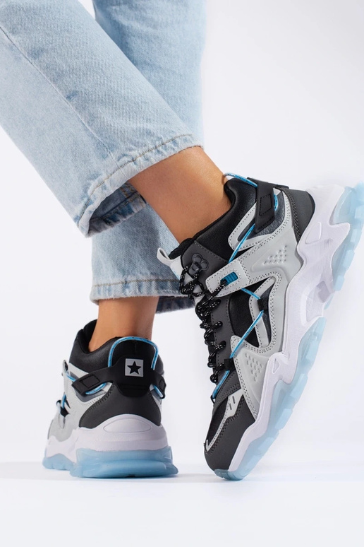 Chaussures modèle Big Star Sneakers...