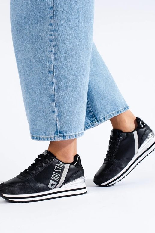 Chaussures modèle Big Star Sneakers...