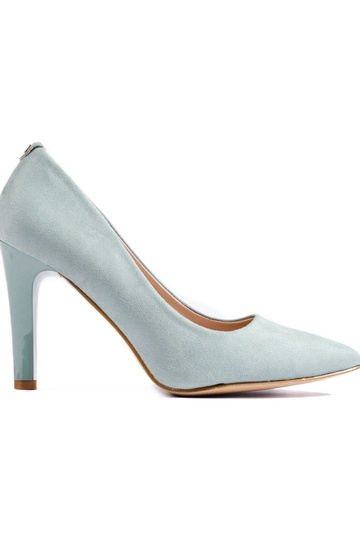 Chaussures à talons hauts...